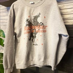 Budweiser crew neck size medium !